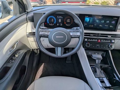 Certified 2026 Hyundai Tucson SEL AWD/4WD image 17