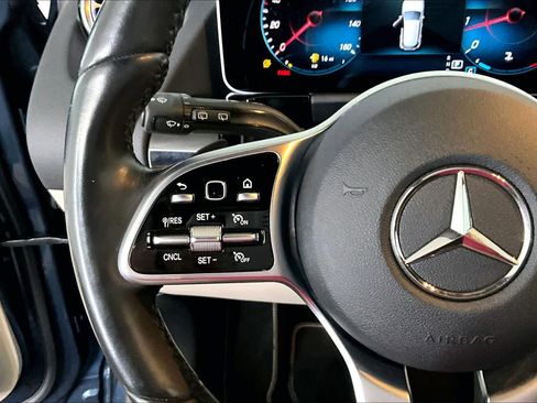 Used 2021 Mercedes-Benz GLA 250 4MATIC image 22