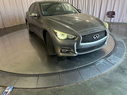 Used 2017 INFINITI Q50 2.0t w/ Moonroof Package AWD/4WD image 2