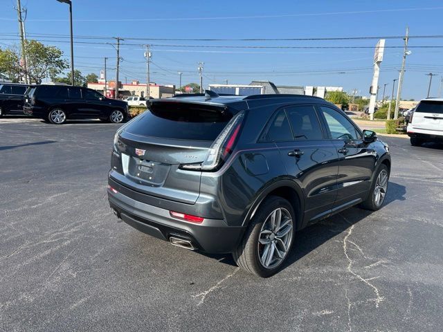 Used 2021 Cadillac XT4 Sport AWD/4WD image 6