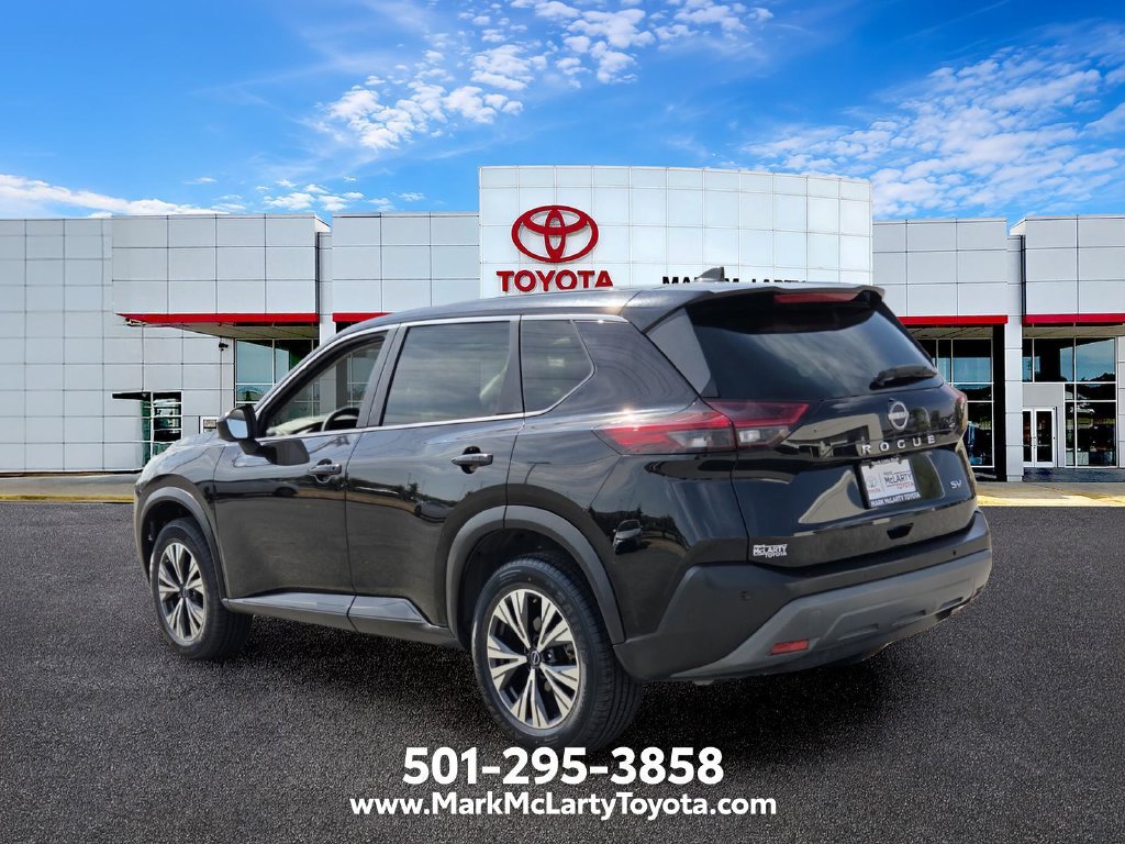Used 2023 Nissan Rogue SV FWD image 3