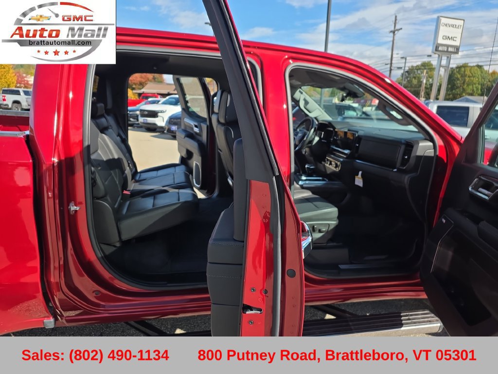 Used 2024 Chevrolet Silverado 1500 LTZ w/ Technology Package AWD/4WD image 24