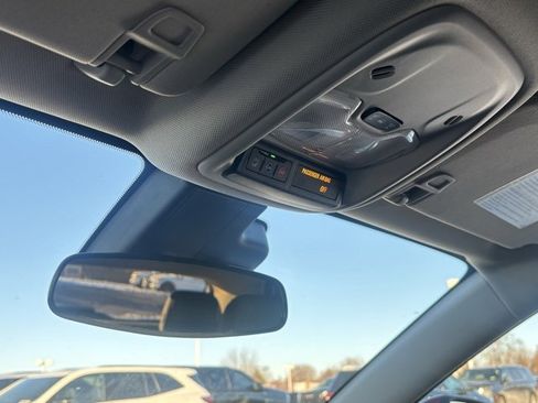 Used 2024 Buick Encore GX Preferred w/ Comfort Package image 25