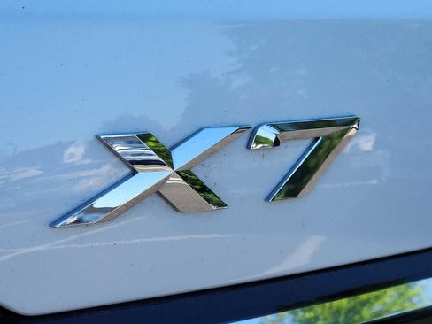 Certified 2024 BMW X7 xDrive40i AWD/4WD image 29
