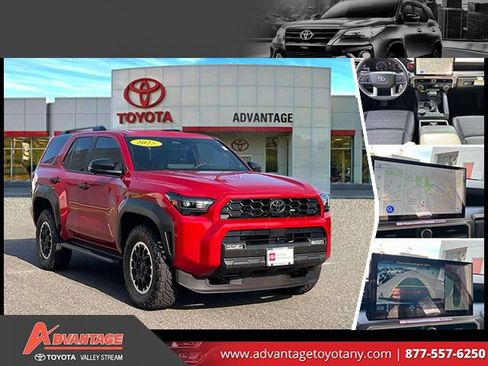Used 2025 Toyota 4Runner TRD Off-Road Premium image 1