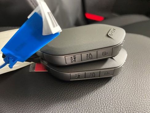 New 2026 Kia Sportage SX image 47