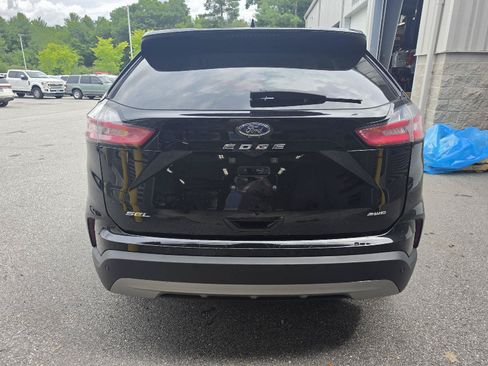 Used 2024 Ford Edge SEL AWD/4WD image 4