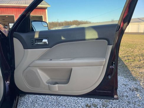 Used 2011 Ford Fusion SE w/ 202A Rapid Spec Order Code image 25