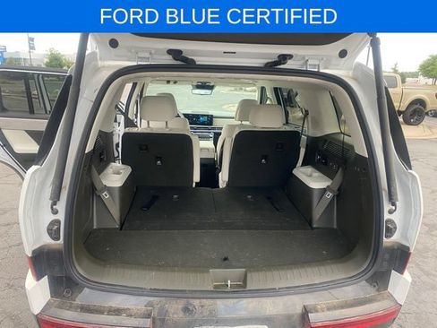 Used 2025 Hyundai Santa Fe Calligraphy AWD/4WD image 20