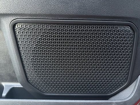 Used 2022 Toyota Tundra SR5 w/ SR5 Convenience Package image 14