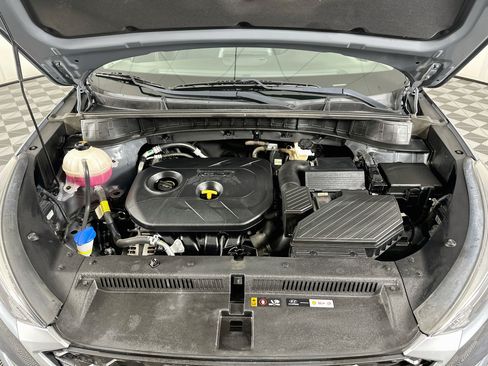 Used 2021 Hyundai Tucson Value FWD image 31