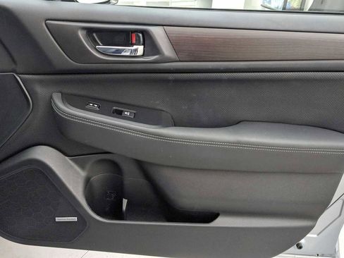 Used 2017 Subaru Legacy 3.6R Limited image 25