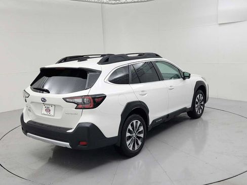 Certified 2025 Subaru Outback Limited w/ Popular Package #2 AWD/4WD image 10
