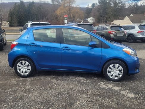 Used 2014 Toyota Yaris LE image 9