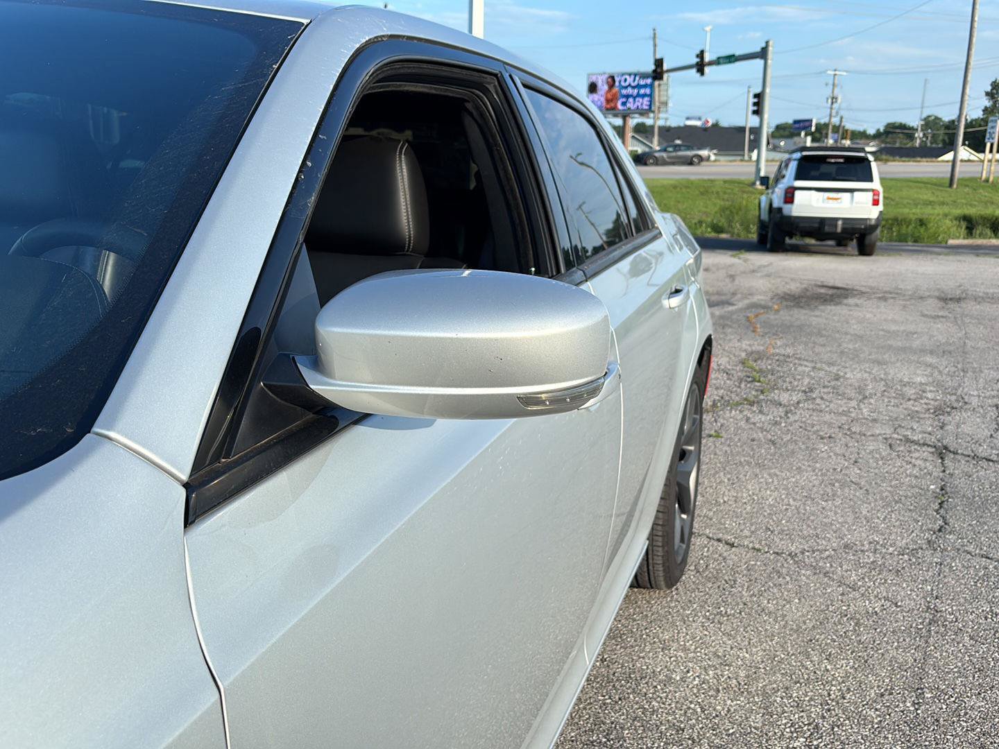 Used 2023 Chrysler 300 S RWD image 6
