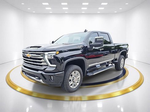 New 2025 Chevrolet Silverado 2500 High Country w/ Technology Package AWD/4WD image 1