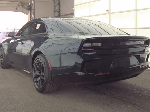 Used 2024 Dodge Charger R/T w/ Plus Group image 6