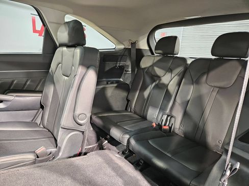 Used 2023 Kia Sorento SX AWD/4WD image 40
