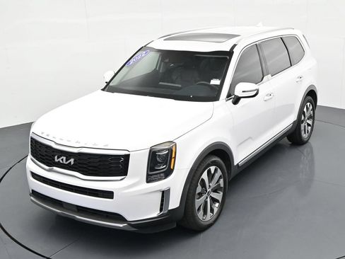 Used 2022 Kia Telluride S AWD/4WD image 19