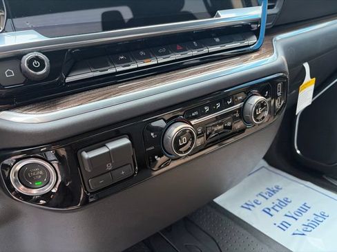 New 2026 Chevrolet Silverado 1500 RST w/ RST Select Package AWD/4WD image 7