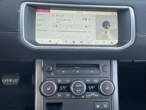 Used 2018 Land Rover Range Rover Evoque SE Premium AWD/4WD image 18