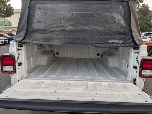 Used 2020 Jeep Gladiator Sport w/ Quick Order Package 24S image 6