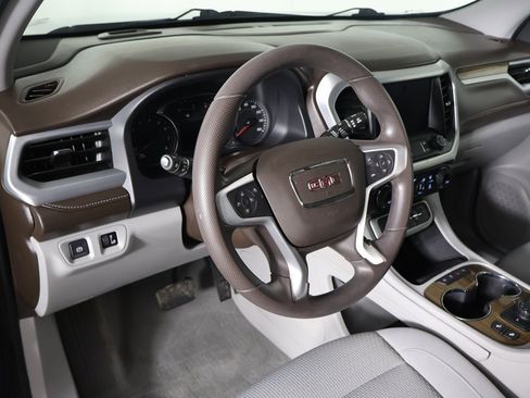 Used 2023 GMC Acadia SLE w/ Driver Convenience Package image 29