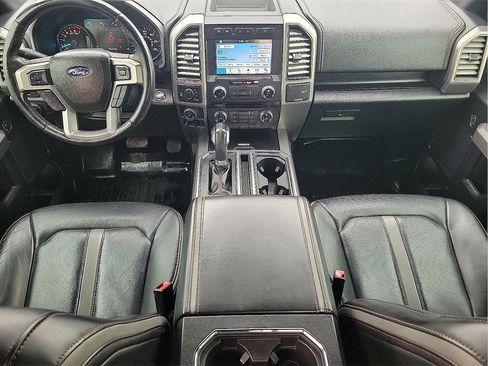 Used 2018 Ford F150 Platinum w/ Equipment Group 701A Luxury image 11