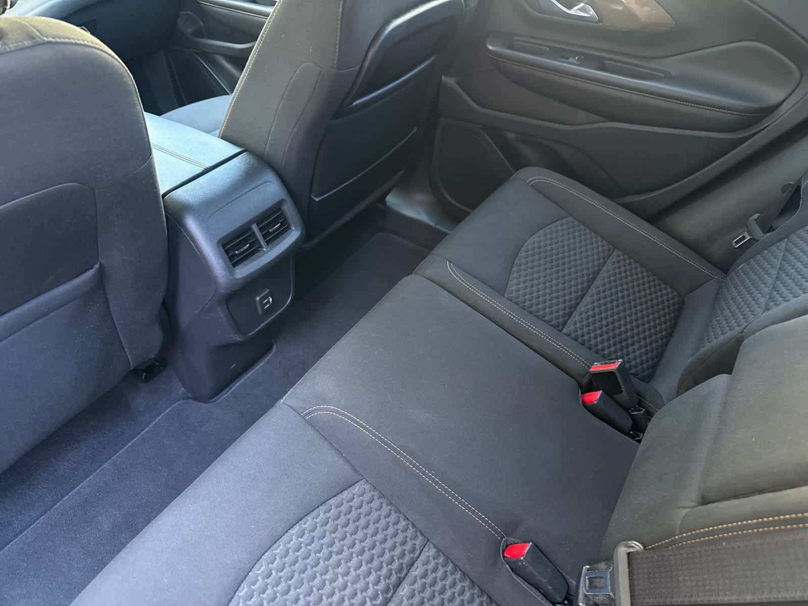 Used 2020 GMC Terrain SLE FWD image 4