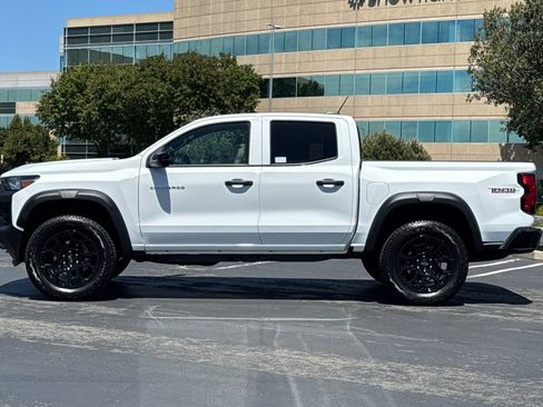 Used 2026 Chevrolet Colorado Trail Boss AWD/4WD image 7