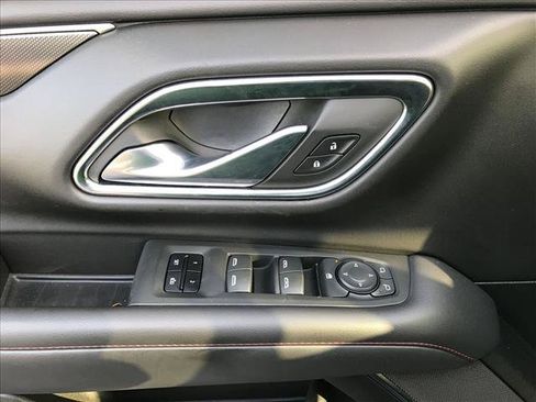 Used 2021 Chevrolet Tahoe RST RWD image 12
