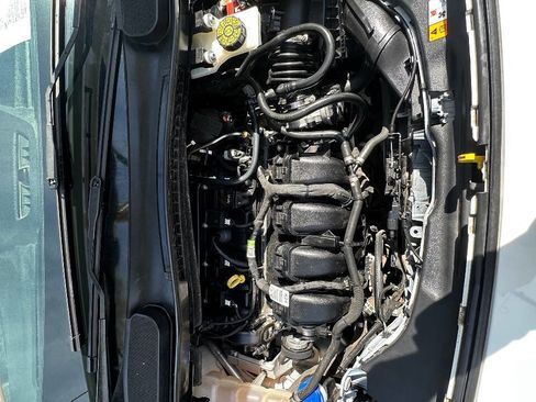 Used 2021 Ford Transit Connect XL FWD image 12