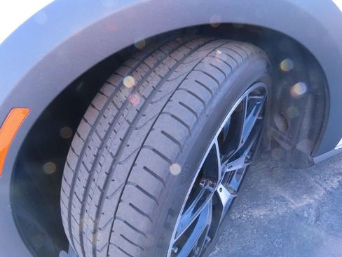 Used 2022 Mercedes-Benz E 450 4MATIC All-Terrain Wagon image 14