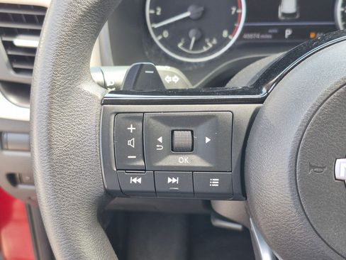Used 2023 Nissan Rogue SV AWD/4WD image 19