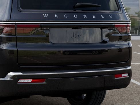 New 2025 Jeep Wagoneer Series III w/ Premium Group I AWD/4WD image 23