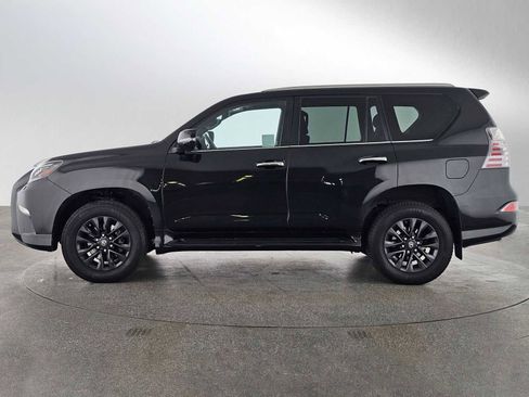 Used 2022 Lexus GX 460 Premium w/ Premium Package image 2