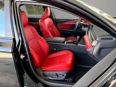 Used 2025 Toyota Camry XSE FWD image 27