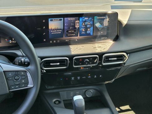 New 2026 Nissan Sentra SV w/ Floor Mat Package FWD image 9