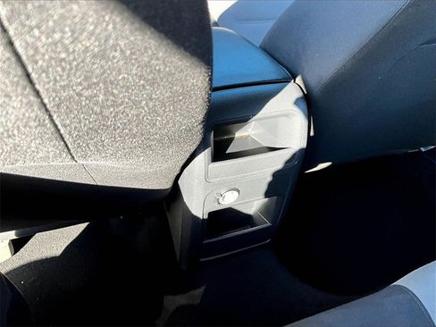 Used 2017 Volkswagen Jetta S image 27