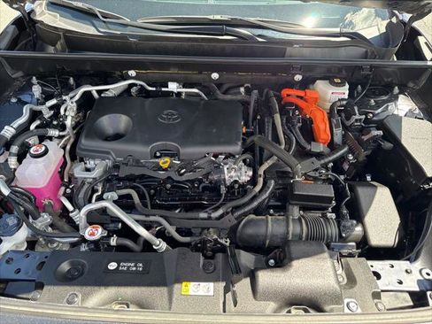 Certified 2024 Toyota RAV4 SE w/ Weather & Moonroof Package AWD/4WD image 19