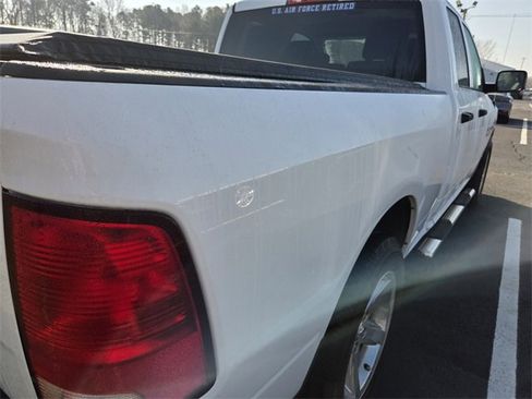 Used 2015 RAM 1500 Express image 8