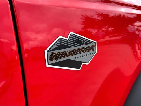 Used 2023 Ford Bronco Wildtrak image 10