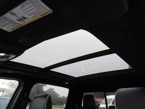 New 2026 RAM 1500 Laramie w/ Night Edition image 31