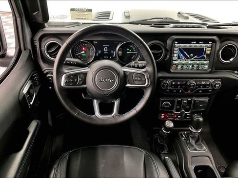 Used 2022 Jeep Wrangler Unlimited Rubicon 4xe w/ Cold Weather Group image 6