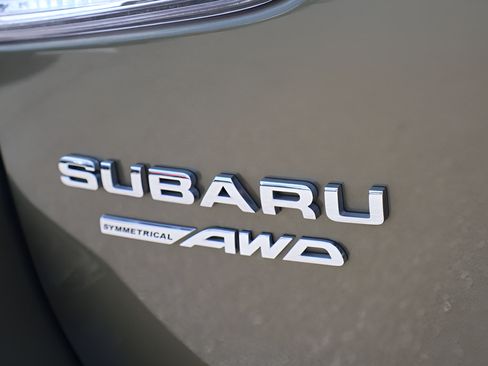 Used 2023 Subaru Forester Premium AWD/4WD image 29