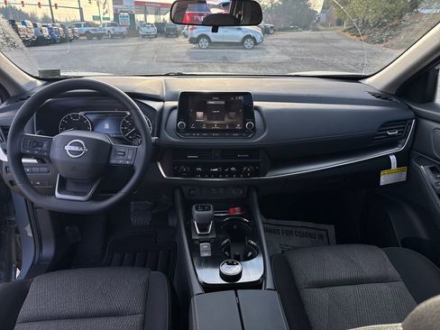 New 2026 Nissan Rogue SV image 13