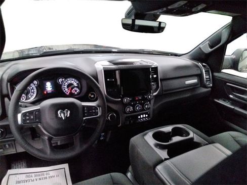 Used 2025 RAM 1500 Big Horn image 31