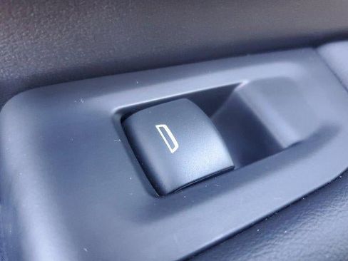 Used 2023 GMC Yukon AT4 image 13