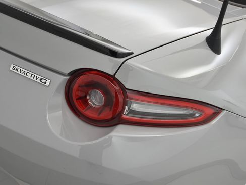 Certified 2025 MAZDA MX-5 Miata Club w/ Brembo/BBS Recaro Package RWD image 48