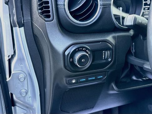 Certified 2023 Jeep Wrangler Unlimited Sahara w/ Cold Weather Group AWD/4WD image 10
